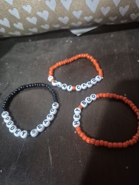 Kids Beaded Halloween Word Bracelets - Orange & Black